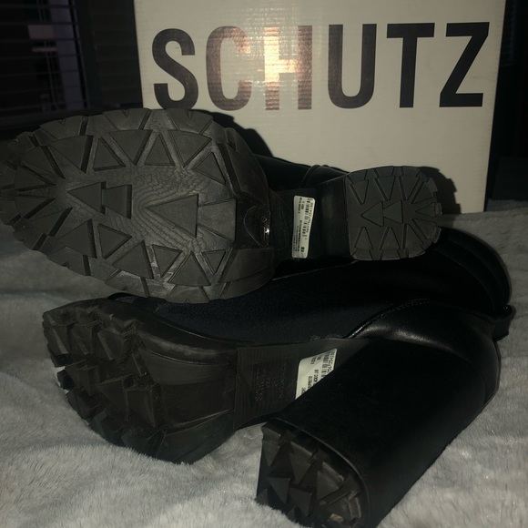 Schultz red and black military style boot - Picture 5 of 6